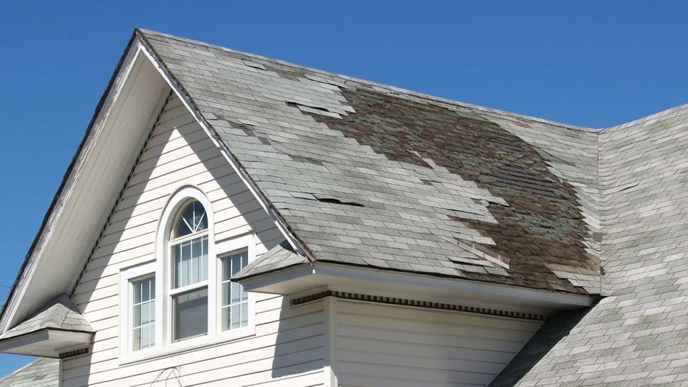 10 Signs of Storm-Induced Roof Damage You Mustn’t Ignore